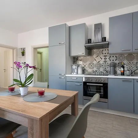 Lägenhet Ante & Sime *