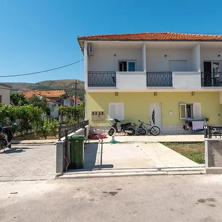Ante & Sime Apartmán Trogir